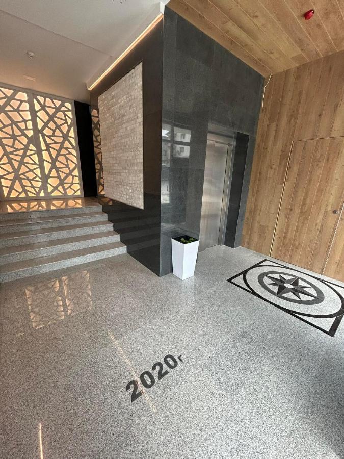 Smart Apartment Mir Varna Exterior foto